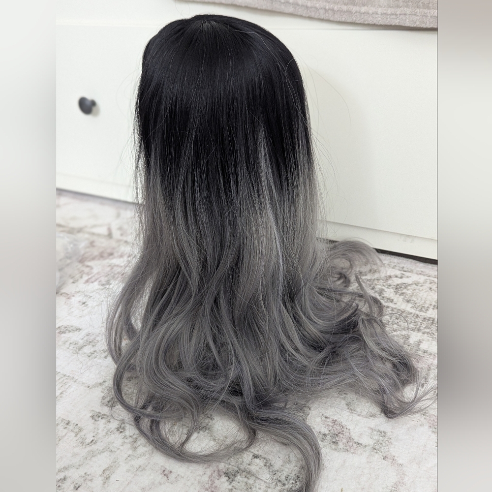 Elegant Ombre Black and Gray Hair Wig (New)